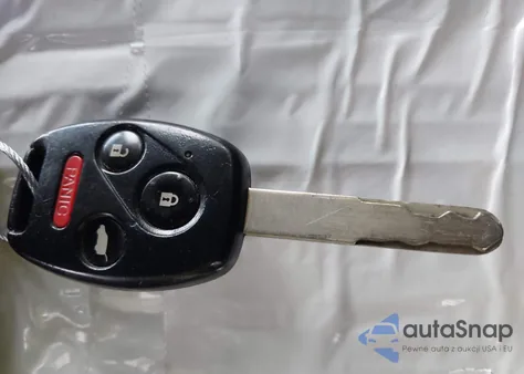 2011 Honda Pilot Touring z USA, uszkodzony, nr VIN 5FNYF4H94BB089913